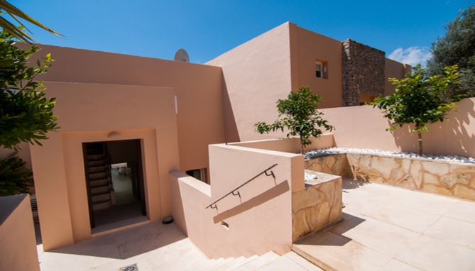 Halfvrijstaand huis met privézwembad van de gated community van Roca Llisa
