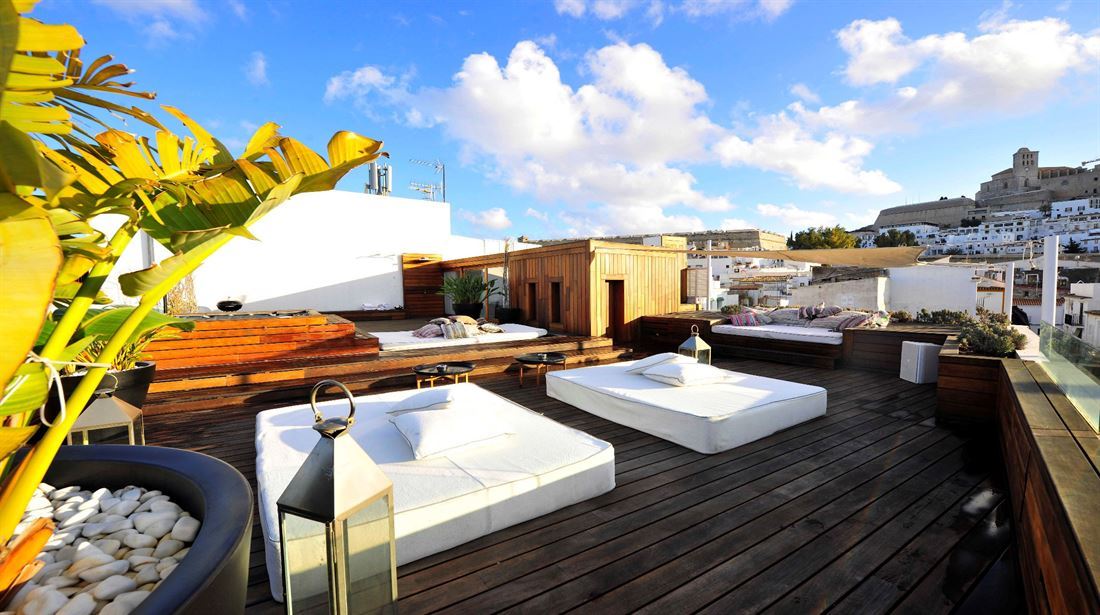 Groot appartement en dakterras in Ibiza-stad te koop