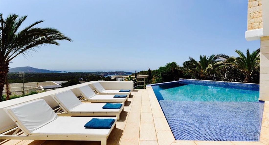 Villa met prachtig uitzicht op zee in exclusieve gated community