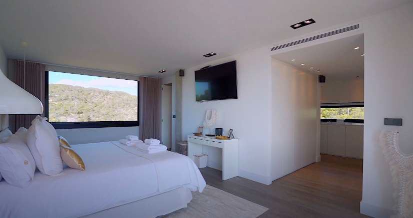 Moderne en aantrekkelijke nieuwe luxe villa nieuw in Cala Moli