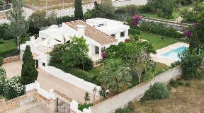 Onlangs gerenoveerde stadsvilla gelegen op Jesus 5 min van Ibiza-stad