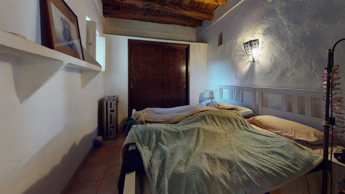 Rustiek huis met spectaculair uitzicht in Sant Joan de Labritja te koop