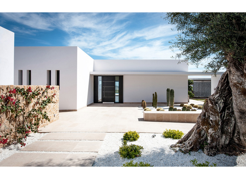 Moderne high-end villa in Vista Alegre met het beste uitzicht