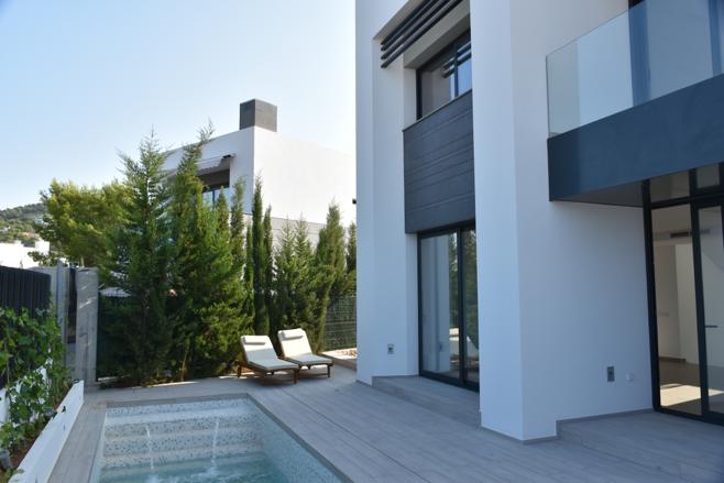 Villa met een design en een minimalistische inrichting te koop in Ses Torres - Jesus