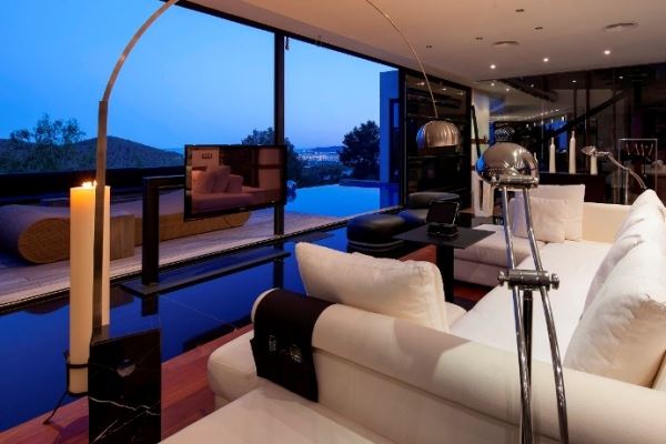 Luxe villa met 6 slaapkamers in Can Furnet
