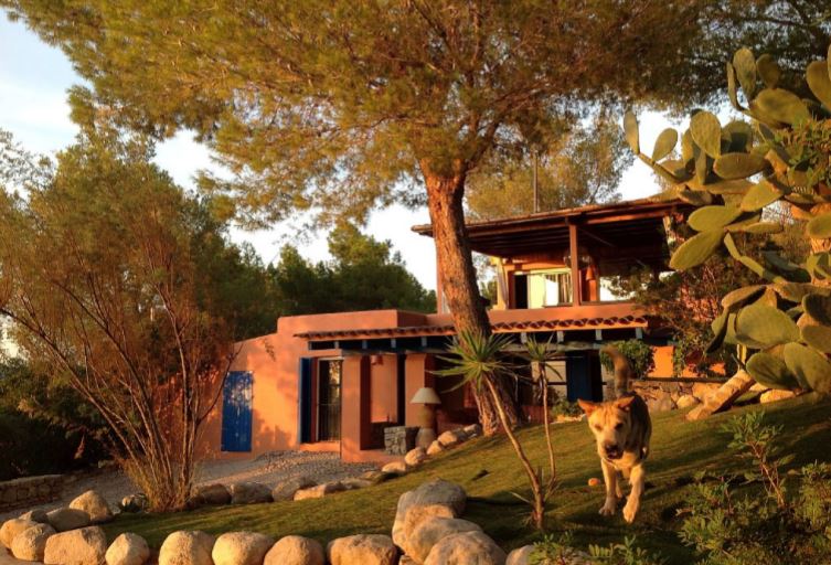 Villa si trova all'interno del Parco Naturale di Ses Salines Ibiza