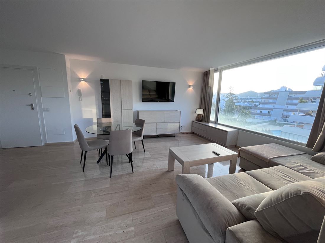 Appartement te koop met uitzicht op het strand van Talamanca
