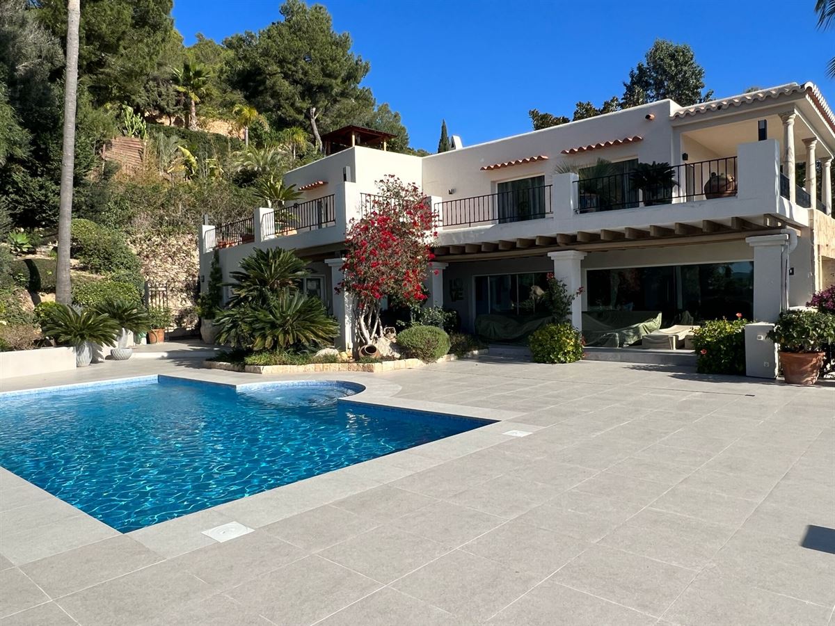 Villa in Can Furnet met een prachtig uitzicht op Ibiza-stad