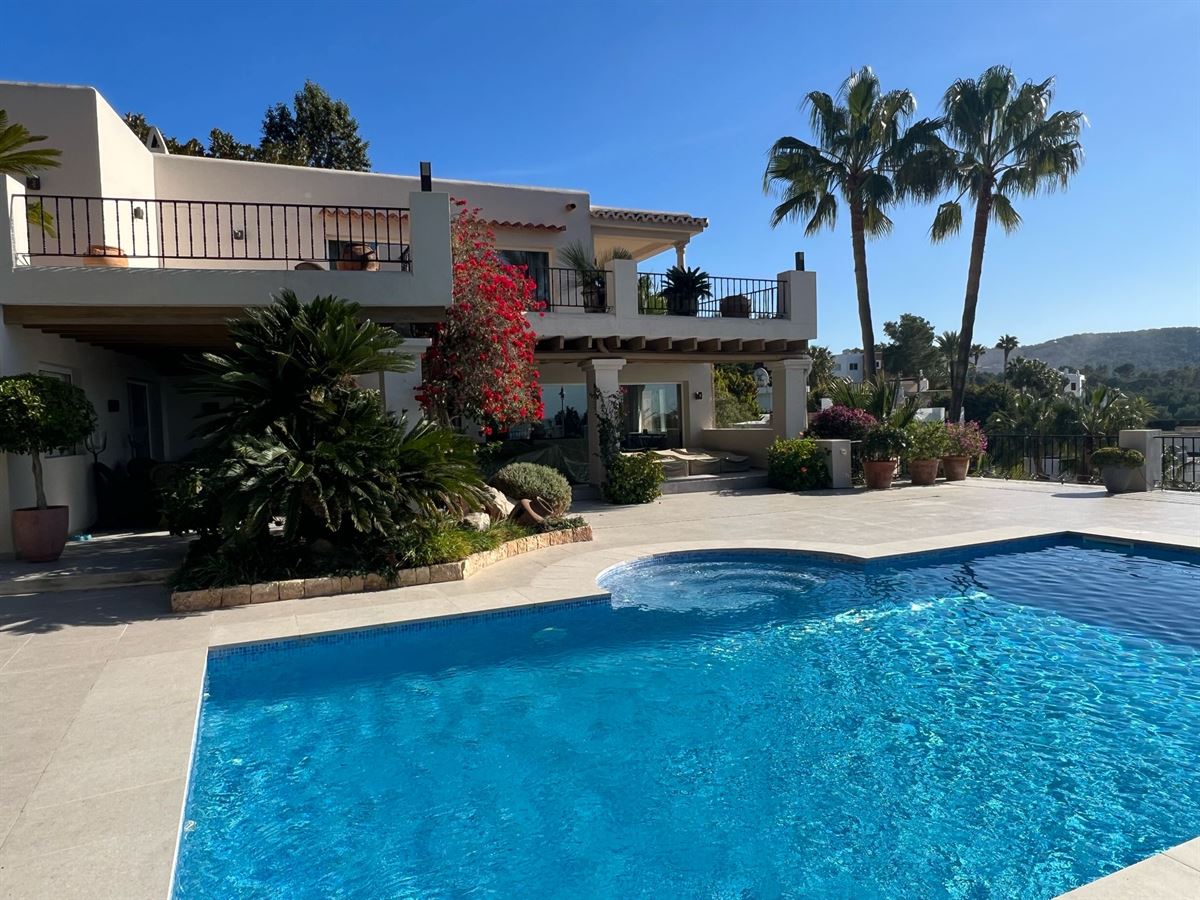 Villa in Can Furnet met een prachtig uitzicht op Ibiza-stad