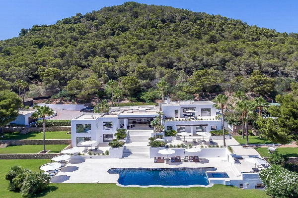 Villa Can Nemo de meest luxueuze woning te huur op Ibiza